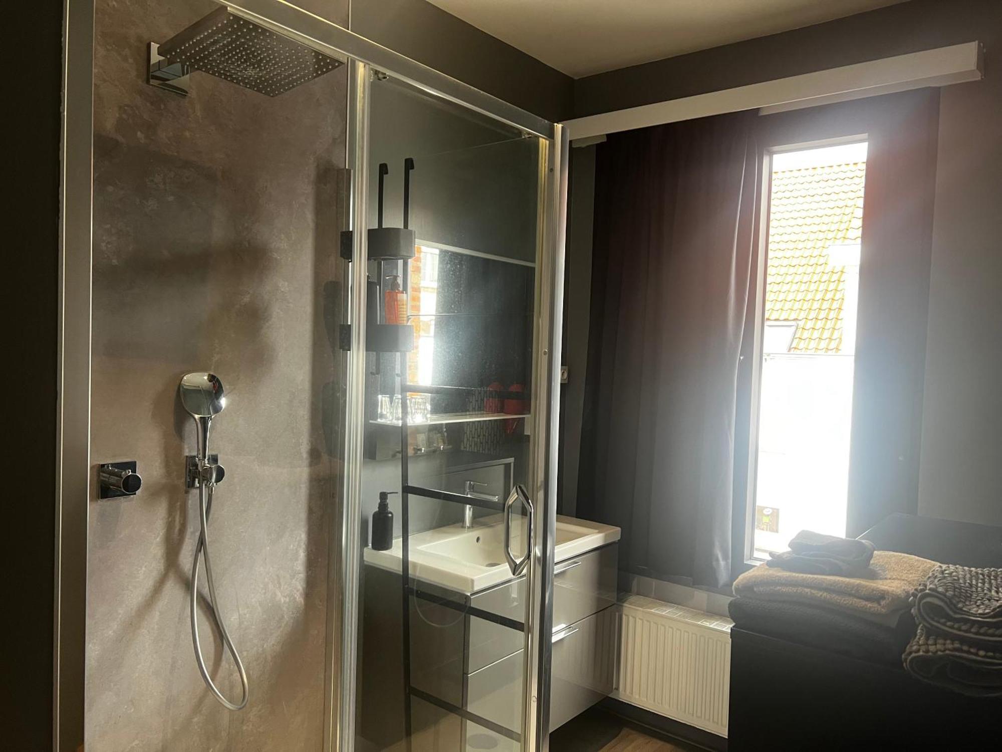 Cosy Boutique Hotel Leuven - Self Check In Exterior foto